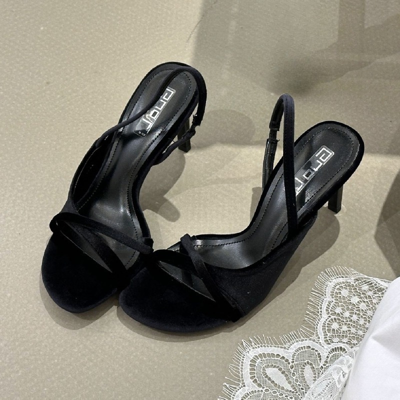 Sandali Donna di Lusso in Vell - Luxury Lifestyle Products recensione e prezzo