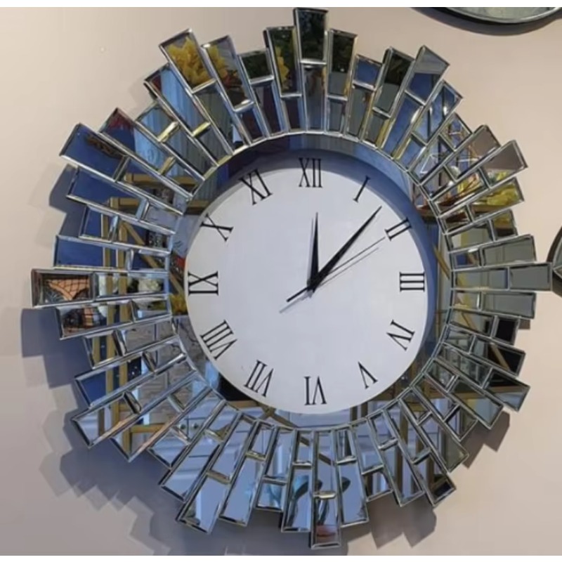 Orologio di Lusso in Stile Con - Luxury Lifestyle Hotel recensione e prezzo